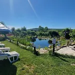 Calla Retreat Lodge Vezenkovo