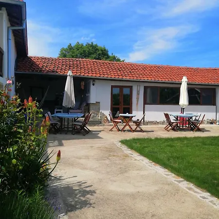 Calla Retreat Lodge