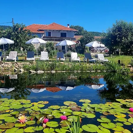 بيت خشبي Calla Retreat Vezenkovo